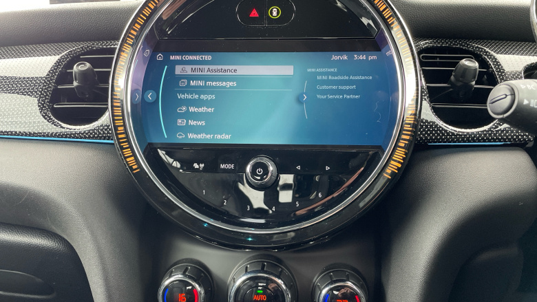 MINI Hatchback 1.5 Cooper Exclusive 5dr Auto Petrol Hatchback